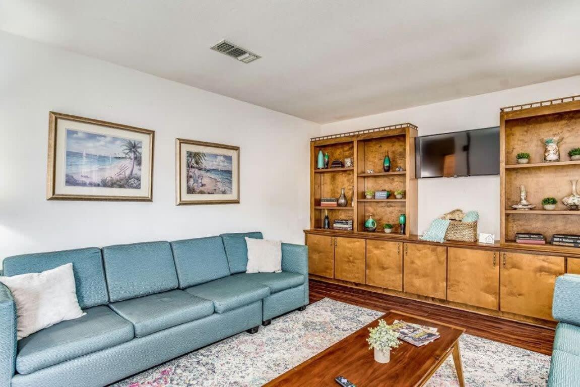 Brilliant In Bellview-Back Unit-- Mins To Nas Pensacola, Beach, Shopping Buitenkant foto