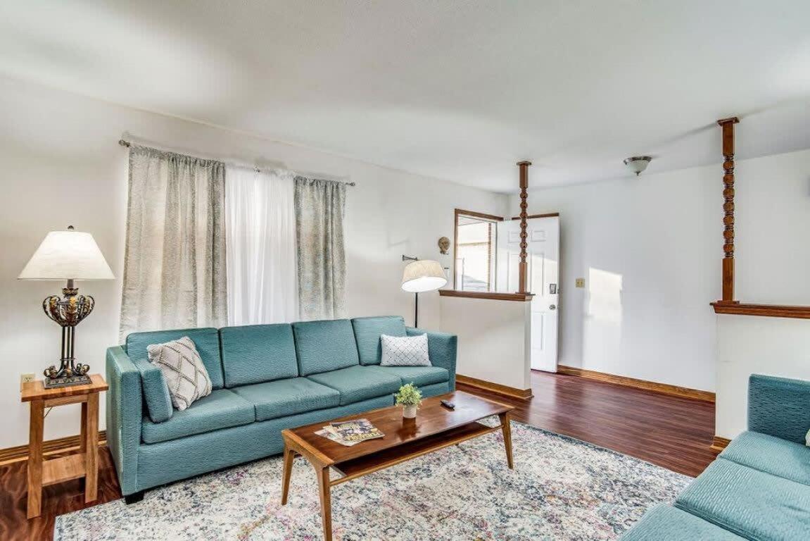 Brilliant In Bellview-Back Unit-- Mins To Nas Pensacola, Beach, Shopping Buitenkant foto